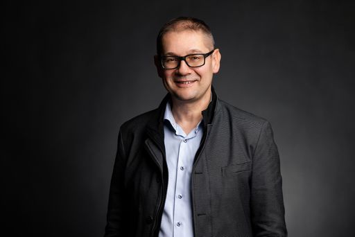  DI Dr. Robert GFRERER, MPH