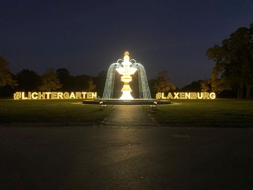 Vorschau Bild von Illumina, der magische Lichtergarten im Schlosspark
Laxenburg