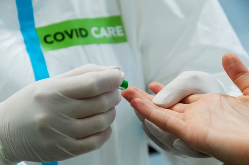 Vorschau Bild von COVID CARE Antikörpertest Sujet