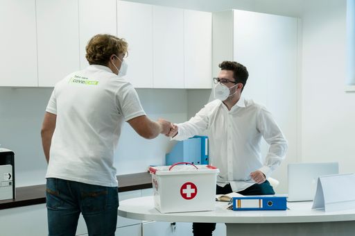 Vorschau Bild von COVID CARE kommt zu den Unternehmen und ins Haus