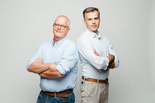 Vorschau Bild von Bauen das CX Geschäft weiter aus: Matthias Götz
(li) & Lukas Kerschbaum (re)