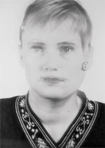Vorschau Bild von THOMAS RUFF (*1958), anderes Porträt 109A/32,
1994/95, Siebdruck auf Papier, 200 × 150 cm, Courtesy Thomas Ruff