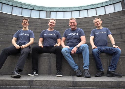 Das finnische Unternehmen Sellforte expandiert in den DACH-Markt.
Deutschland-Chef Volkmar Fölsch (3. v. links) und die
Unternehmensgründer Dr. Mikko Ervasti, Co-Founder und Chief Science
Officer (links), Juha Nuutinen, Co-Founder und CEO (2. v. links),
Teppo Luukoonen, Co-Founder und Chief Technical Officer (rechts). /
Weiterer Text über ots und www.presseportal.de/nr/160001 / Die
Verwendung dieses Bildes ist für redaktionelle Zwecke unter
Beachtung ggf. genannter Nutzungsbedingungen honorarfrei.
Veröffentlichung bitte mit Bildrechte-Hinweis.