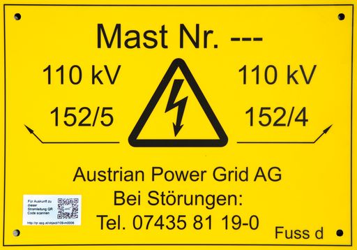 APG hat 2019 alle 12.000 Masten in Österreich mit QR-Codes
ausgestattet. Ein Notfall kann so schneller gemeldet werden.