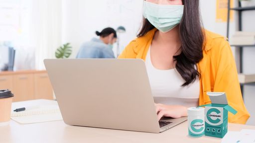 Die neue AHA+L+CG Formel: Abstand, Hygiene, Alltag mit Maske,
Lüften und Covidgum - weniger Ansteckung und mehr Rücksichtnahme /
Weiterer Text über ots und www.presseportal.de/nr/160209 / Die
Verwendung dieses Bildes ist für redaktionelle Zwecke unter
Beachtung ggf. genannter Nutzungsbedingungen honorarfrei.
Veröffentlichung bitte mit Bildrechte-Hinweis.