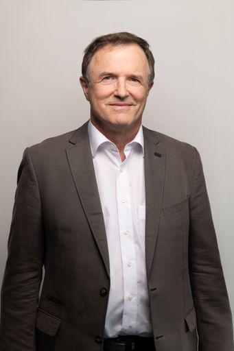 Vorschau Bild von Georg Fischer, CEO von AOP Orphan Pharmaceuticals
GmbH