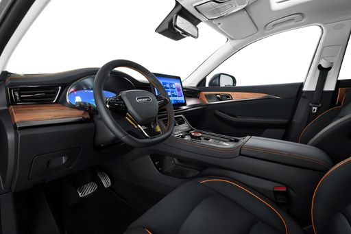 Vorschau Bild von Ein 12,3 Zoll Display und ein Panoramadach, das man
öffnen kann: Innenansicht des ET5 von Skywell.