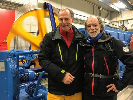 Vorschau Bild von Ski Guide Austria Herausgeber Günter Fritz und
Autor Fred Fettner
