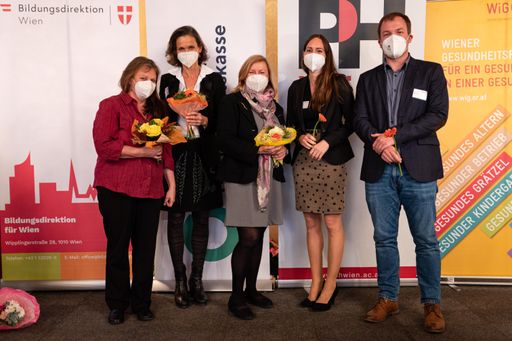 v.l.n.r.: Dr.in Bettina Kolb, Soziologin, 
Begleitung WieNGS, Dr.in Tina Svoboda-Pyka, WiG, FIin Dipl. Pädin Claudia
Canaris, BEd., Bildungsdirektion für Wien, Mag.a Verena Gratzer,
 Bed., PH Wien, Mag. Michael Hahn, ÖGK