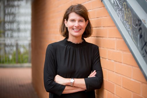 Die Moderatorin des Abends, Katharina Sigl,
Geschäftsführerin von Redstep und Leiterin der Industrie-Unit des
Marketing Club Österreich.