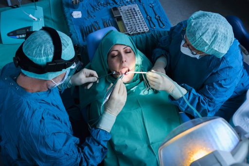 Vorschau Bild von Spital; Sanatorium; HERA; 1090 Wien; Zahn Mund
Kieferheilkunde, Zahnambulanz - Zahnoperation