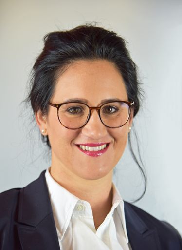 Vorschau Bild von Rotkreuz-Geschäftsführerin Mag.a Janine Gozzi, MPH
MBA