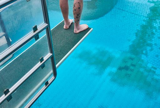 Vorschau Bild von Sprungturm im Freibereich des Thermenresorts
Loipersdorf