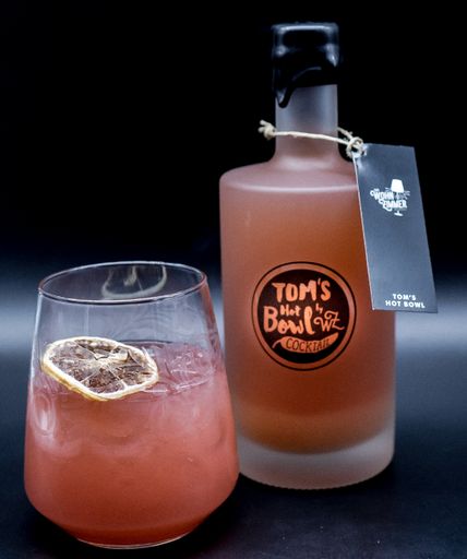 Vorschau Bild von TOM’S HOT BOWL - Cocktail: Ausgezeichnet zum besten
Hot&Spicy Drink der Welt.