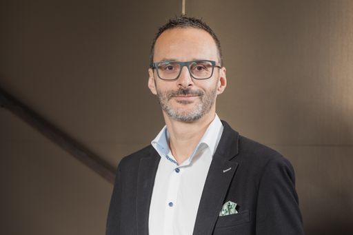 Vorschau Bild von Mario Thurner, Vorstand der Raiffeisenbank St. Anton am Arlberg