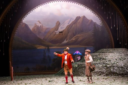 Auberge du cheval blanc von Ralph Benatzky an der Opera de
Lausanne / Weiterer Text über ots und www.presseportal.de/nr/9021 /
Die Verwendung dieses Bildes ist für redaktionelle Zwecke unter
Beachtung ggf. genannter Nutzungsbedingungen honorarfrei.
Veröffentlichung bitte mit Bildrechte-Hinweis.