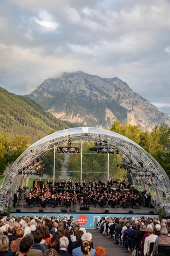 Vorschau Bild von Bruckner Orchester Linz und Markus Poschner Open Air im
Toskanapark Gmunden