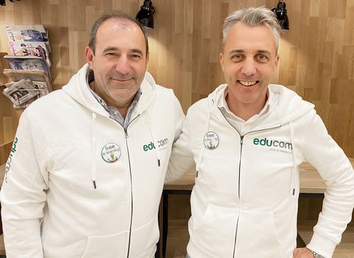 Vorschau Bild von Boris Nemšić, Investor und Inspirationsgeber (li.)
und Markus Müller, Gründer educom (re.). Die Verwendung dieses
Bildes ist für redaktionelle Zwecke unter Beachtung ggf. genannter
Nutzungsbedingungen honorarfrei.