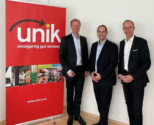Vorschau Bild von Mag. Julius Kiennast/UNI, Mag. Emannuel
Fink/Lekkerland, Dkfn. Andreas Haider/UNIK (von links)