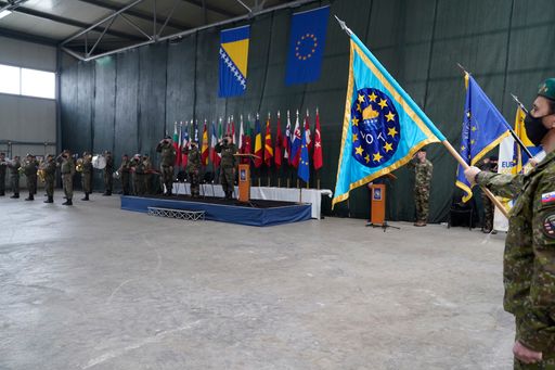 Vorschau Bild von Kommandoübergabe-EUFOR-Truppe: Österreicher neuer
Kommandant der EUFOR-Truppe