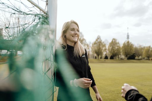 Vorschau Bild von Morawa Digital Produktmanagerin und ÖFB
Nationalspielerin Isabella Kresche