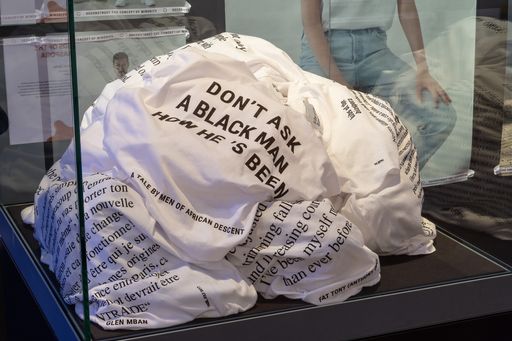 Arbeit von Kids of the Diaspora, zu sehen in der
Ausstellung "Re:Present. Unlearning Racism" im Weltmuseum Wien