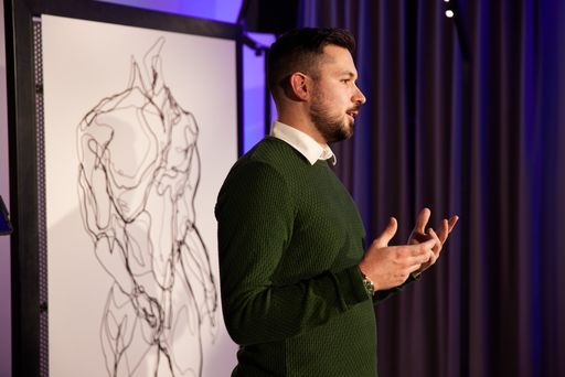  Danksagung Martin Tardy bei der Übergabe des
Kunstwerkes an die BMW Kunstsammlung