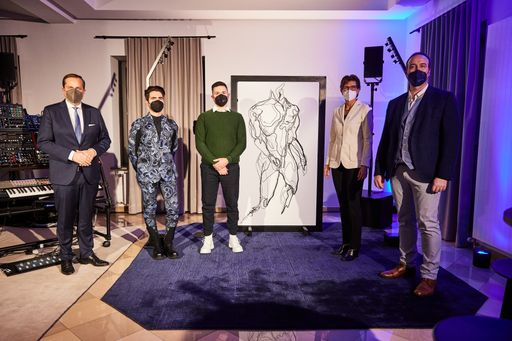 Vorschau Bild von v.l.n.r.: Mag. Dietmar Kerschbaum, Dr. Renzo
Vitale, Martin Tardy, Kunstwerk "Sound&Silence", Ilka Horstmeier,
Christian Morawa