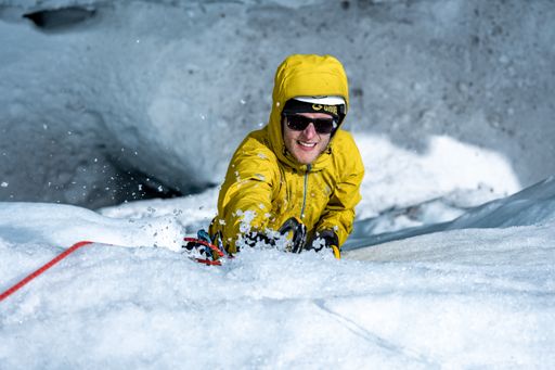 Eisklettern in der Eisarena Kolm Saigurnder Naturfreunde ist ein
Genuss. Der neue Eiskletterführer für dieses Gebiet ist unter
naturfreunde.at erhältlich.
