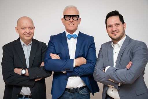  Das VelaLabs Management Team Copyright: Johannes
Repelnig
