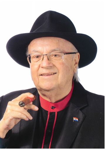 Vorschau Bild von Am Samstag, den 19. Februar 2022, verabschiedete sich die
Trauergemeinde vom Mann mit Hut, Wolfgang Kaufmann_Credit KaBB