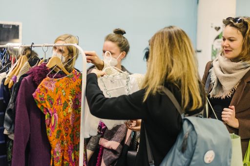 Vorschau Bild von Kleidertauschbörse