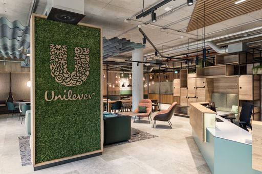 Unilever, bekannt für seine beliebten Marken wie Dove, Axe, Ben &
Jerry's, Knorr, Domestos oder Magnum, hat ein spannendes
Stellenprofil für Absolvent*innen im Rahmen des "Unilever Future
Leaders Programme" (UFLP) geschaffen: Mit dem Future Leaders
Programme im Bereich Digitalmarketing, Media und E-Commerce geht das
Unternehmen auf aktuelle Entwicklungen in der Konsumgüterindustrie
ein und greift das gestiegene Interesse von Absolvent*innen an einer
Laufbahn mit Schwerpunkt auf digitalen Themen auf. / Unilever
startet Traineeprogramm für die digitale Zukunft / Trainees mit
nachhaltigen, digitalen Idee gesucht / Weiterer Text über ots und
www.presseportal.de/nr/24435 / Die Verwendung dieses Bildes ist für
redaktionelle Zwecke unter Beachtung ggf. genannter
Nutzungsbedingungen honorarfrei. Veröffentlichung bitte mit
Bildrechte-Hinweis.