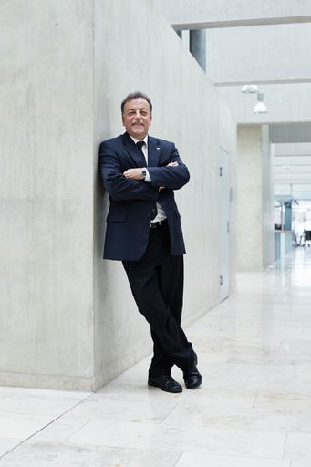  Dr. Reisinger, Präsident der FH OÖ