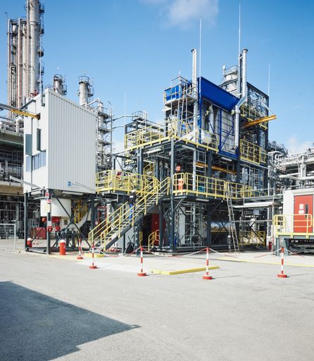 Vorschau Bild von OMV ReOil(c) Anlage Raffinerie Schwechat