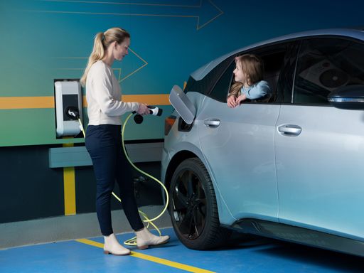 Vorschau Bild von Das Angebot von Best in Mobility umfasst u.a. das
E-Charging in bereits 48 Garagen in Österreich mit über 200
Ladesäulen. Parken und Laden des E-Fahrzeuges erfolgt mit einer
Rechnung. www.bestinmobility.com