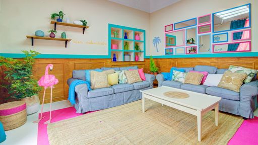 Vorschau Bild von Das gab es weltweit noch nie: Siebte Staffel "Love Island"
startet mit Girls-Villa und Brotel / Überraschung! Das gab es
weltweit noch nie bei "Love Island". Im Brotel wohnen die männlichen
Islander zu Beginn der 7. Staffel getrennt von den Islanderinnen. /
Weiterer Text über ots und www.presseportal.de/nr/6605 / Die
Verwendung dieses Bildes ist für redaktionelle Zwecke unter
Beachtung ggf. genannter Nutzungsbedingungen honorarfrei.
Veröffentlichung bitte mit Bildrechte-Hinweis.