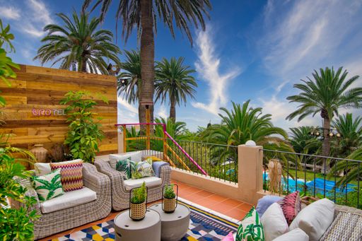 Das gab es weltweit noch nie: Siebte Staffel "Love Island"
startet mit Girls-Villa und Brotel / Überraschung! Das gab es
weltweit noch nie bei "Love Island". Im Brotel wohnen die männlichen
Islander zu Beginn der 7. Staffel getrennt von den Islanderinnen. /
Weiterer Text über ots und www.presseportal.de/nr/6605 / Die
Verwendung dieses Bildes ist für redaktionelle Zwecke unter
Beachtung ggf. genannter Nutzungsbedingungen honorarfrei.
Veröffentlichung bitte mit Bildrechte-Hinweis.