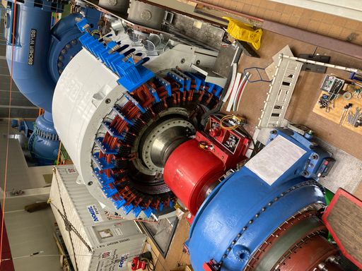 Schluchseewerk AG nimmt neuen Stromgenerator in Betrieb / Neue
Stromerzeugungseinheit mit wartungs- und platzsparenden Vorzügen /
Quelle: Schluchseewerk AG / Weiterer Text über ots und
www.presseportal.de/nr/100957 / Die Verwendung dieses Bildes ist für
redaktionelle Zwecke unter Beachtung ggf. genannter
Nutzungsbedingungen honorarfrei. Veröffentlichung bitte mit
Bildrechte-Hinweis.