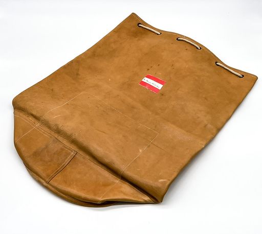 Vorschau Bild von Reisetasche von Dr. Bruno Kreisky mit Inschrift
(Position 603)