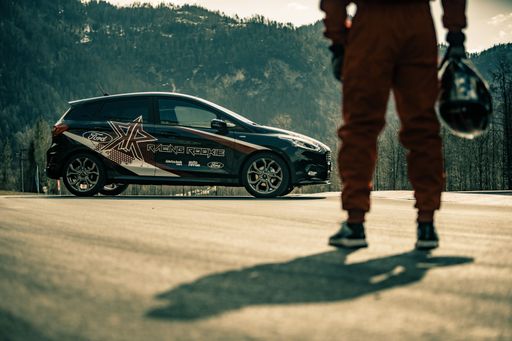 Vorschau Bild von Bild 3 / Racing Rookie 2022, Österreichs größte
Motorsport-Talentsuche, geht in die nächste Runde / Weiterer Text
über ots und www.presseportal.de/nr/143363 / Die Verwendung dieses
Bildes ist für redaktionelle Zwecke unter Beachtung ggf. genannter
Nutzungsbedingungen honorarfrei. Veröffentlichung bitte mit
Bildrechte-Hinweis.