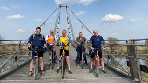 EU-Botschafter Martin Selmayr, Hannes Steinacker,
Geschäftsführer Weinviertel Tourismus GmbH, Landtagspräsident Karl
Wilfing, Bürgermeister Marchegg Gernot Haupt, ÖGfE-Generalsekretär
Paul Schmidt
