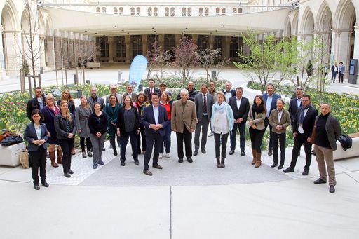 Fototermin "Pestizidminimierung" mit StR. Jürgen
Czernohorszky und allen beteiligten Organisationen.
