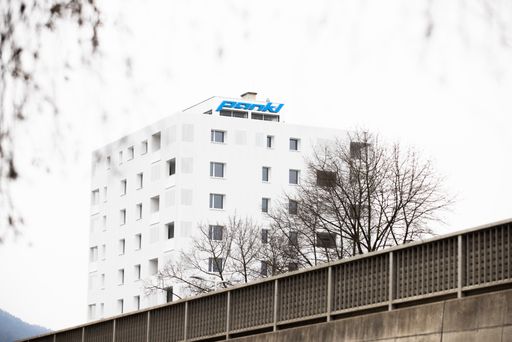 Ansicht des Pankl Towers von Außen