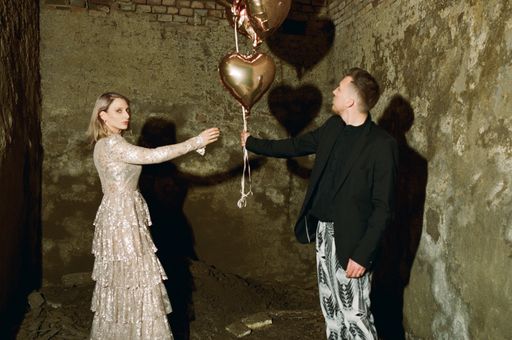 Vorschau Bild von Anna-Eva Köck (Intendantin, Schauspielerin) und
Gregor Schindler (Administrative Leitung, Architekt)