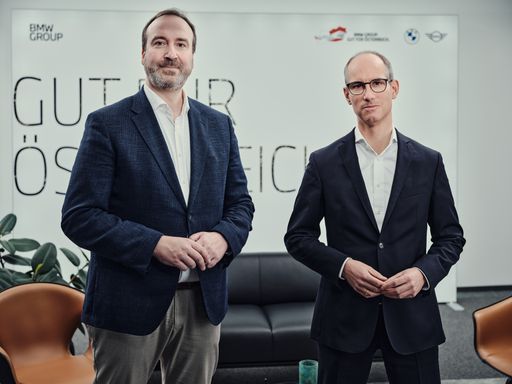 Christian Morawa, CEO BMW Austria und Alexander
Susanek, Geschäftsführer BMW Group Werk Steyr