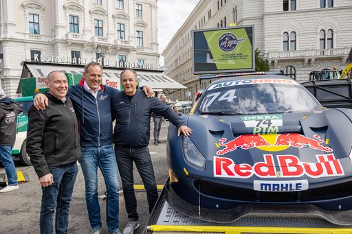 Karl Katoch, Heinz Kinigadner und Gerhard Berger
bei der Red Bull Erzbergrodeo Pressekonferenz / Wien, 07.04.2022