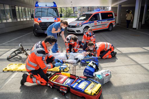 Vorschau Bild von Übung TZW NEF, Nachstellung eines Wegunfalls