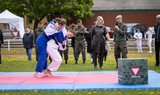 Bundesheer: Startschuss für neues
Heeressportzentrum in der Maria- Theresien-Kaserne