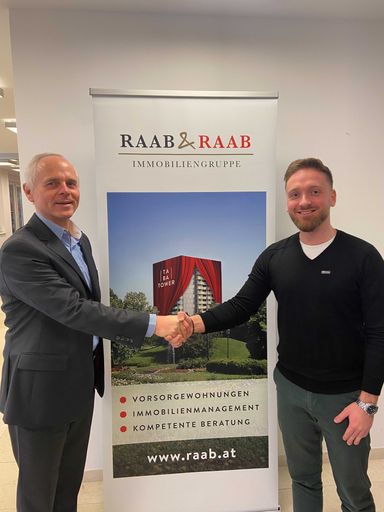 Mag. Erhard Rottensteiner, Geschäftsführer RAAB &
RAAB und Stevan Tomic, PAYUCA Senior Business Development Manager